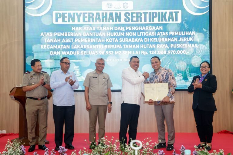Aset Senilai Rp124 Miliar Kembali ke Pemkot Surabaya Lewat Bantuan Hukum Non-Litigasi