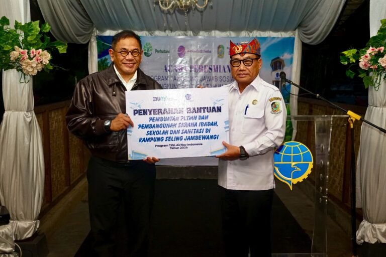 AirNav Bantu Turbin Listrik untuk Warga Kampung Seling Banyuwangi