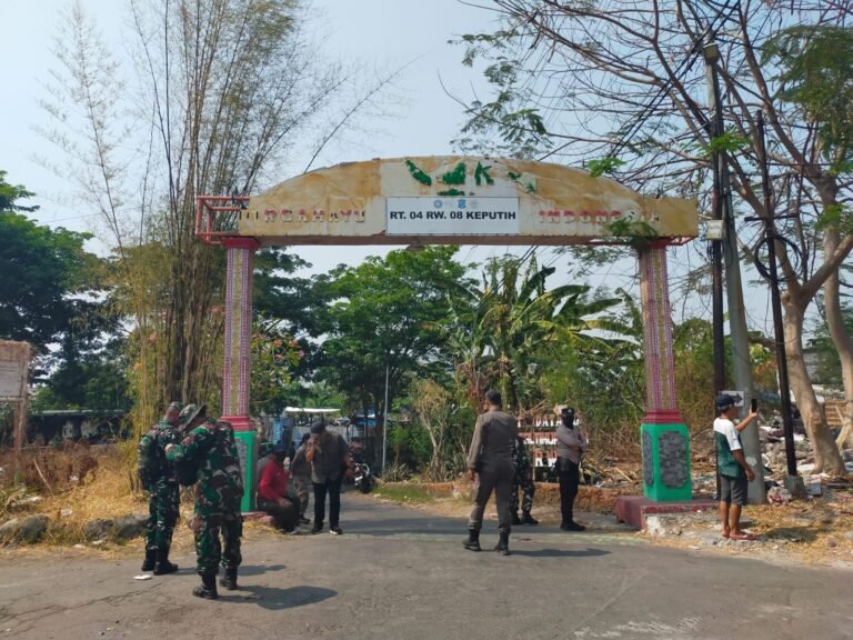 Pemkot Surabaya Percantik Kawasan Keputih Tegal, Taman Dihijaukan dan Tambah Penerangan