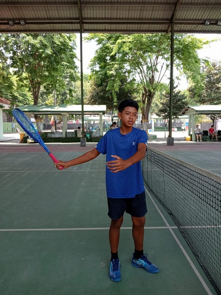 Dhanan Dhyaksa Tembus Final KU10 ITF Widjojo Soejono 2026, Andalkan Permainan Agresif