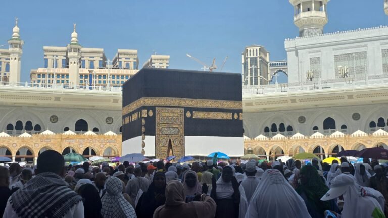 Pastikan Jemaah Umrah Indonesia Aman, Kemenhaj Imbau Tingkatkan Kewaspadaan di Tengah Situasi Timur Tengah