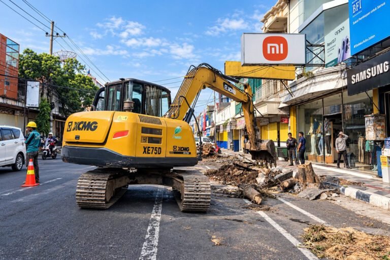 Penataan Jalan PB Sudirman Lumajang Dimulai, Proyek 730 Meter Ditargetkan Rampung Awal Desember 2026
